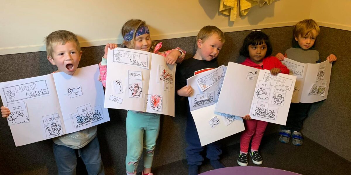 Children learning and playing at Noah's Ark Early Learning Centre